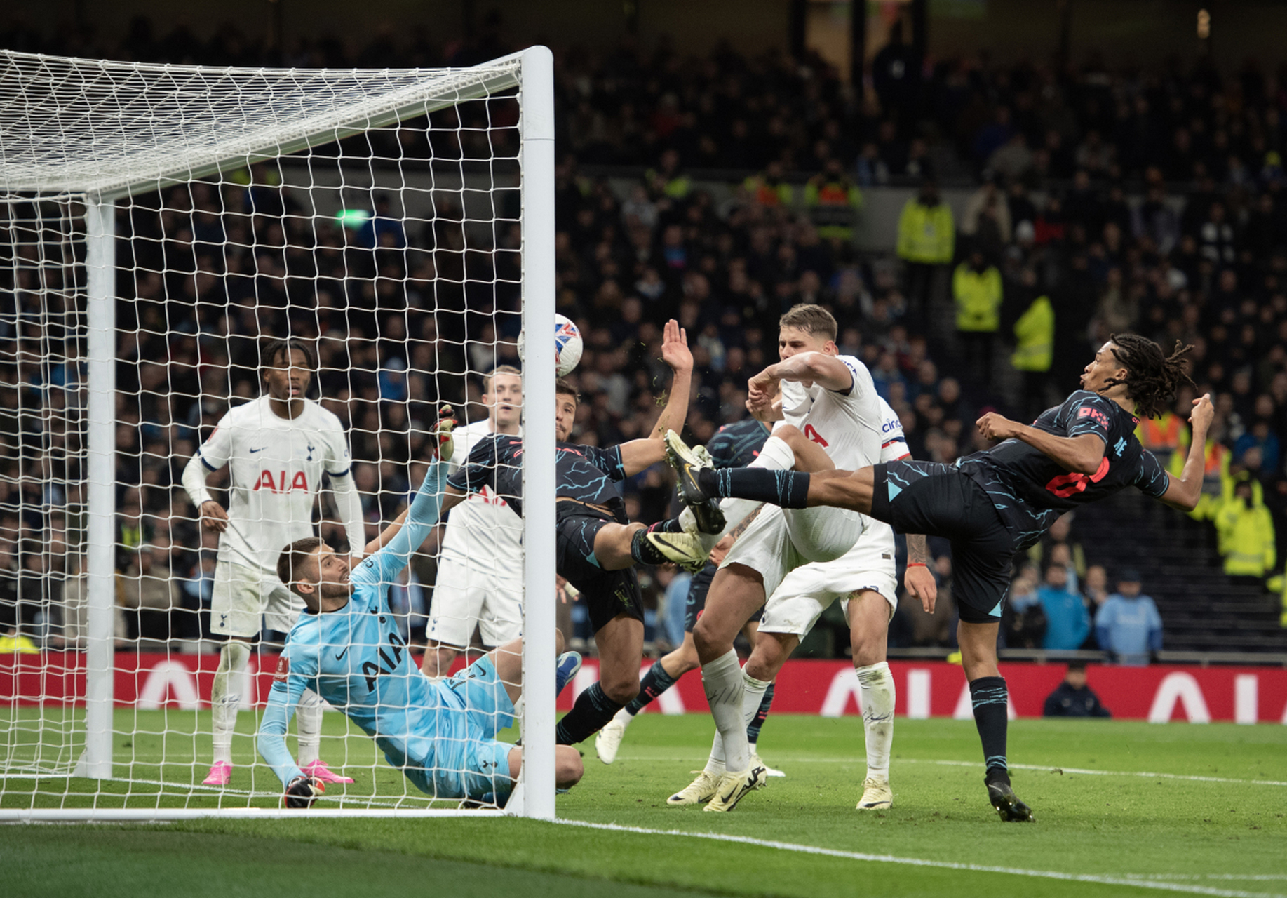 亚洲杯篮球赛韩国男队力挽狂澜，挺进四强赢得关键胜利的简单介绍