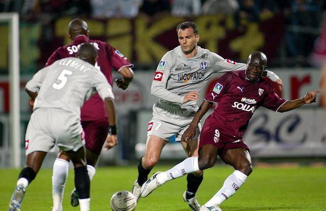 关于南特不敌对手，积分榜境况堪忧的信息