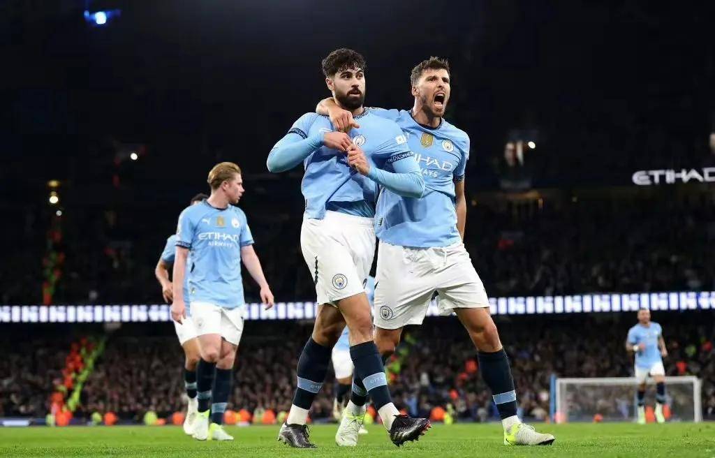 曼联逆境抗击，绝地反击