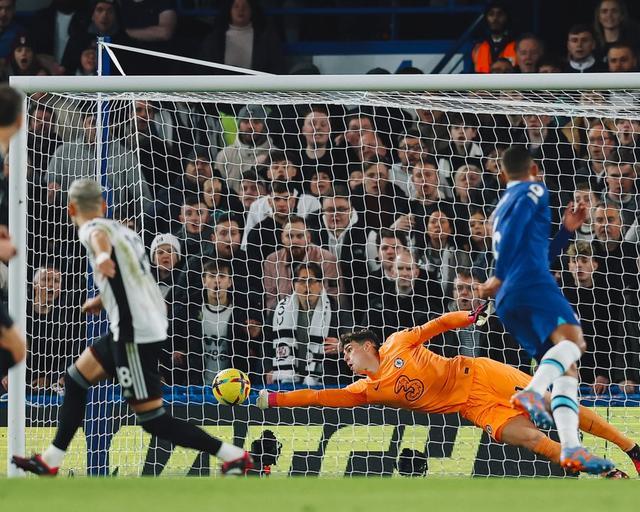 切尔西连平两轮，积分排名下滑