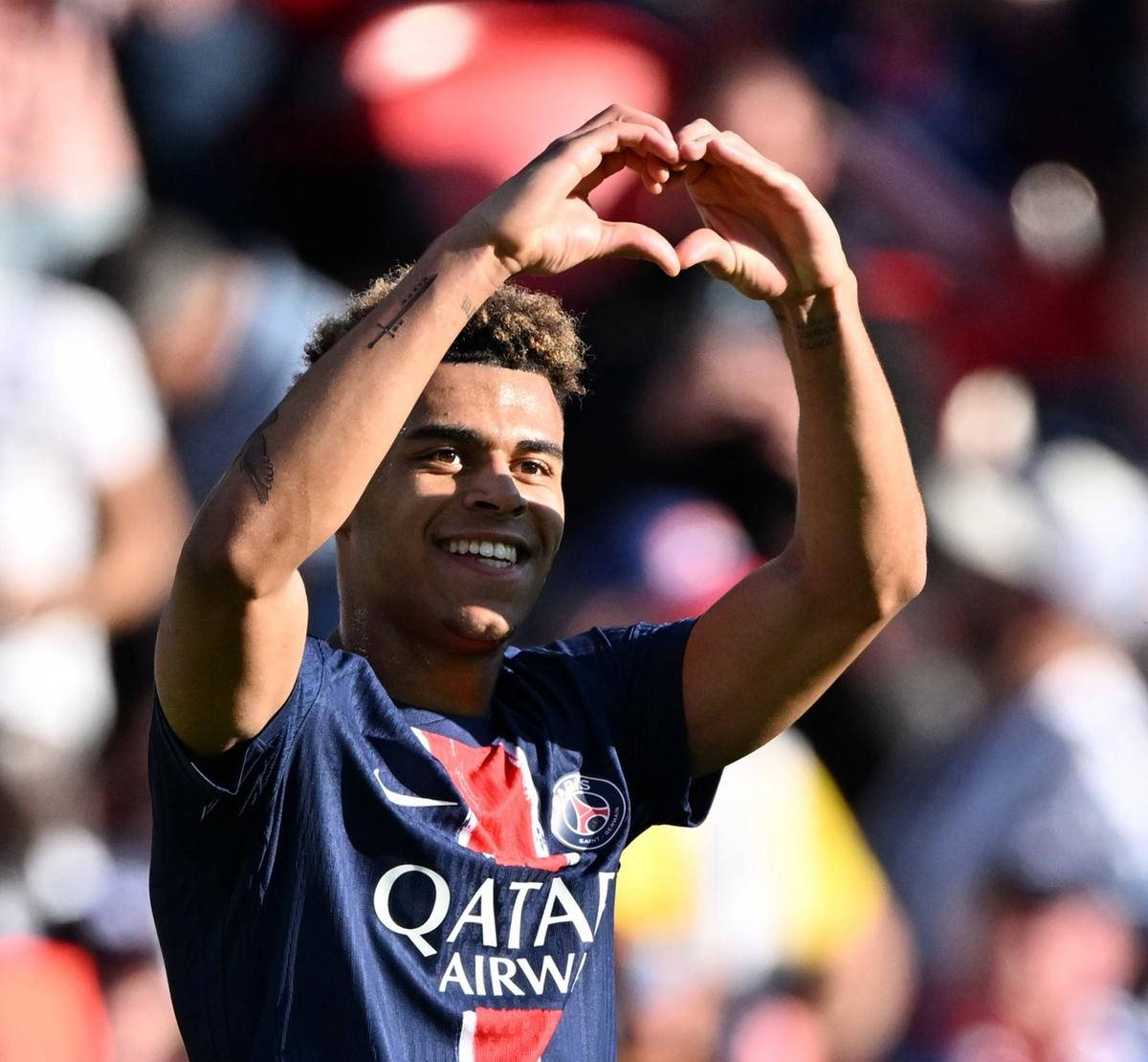 巴黎圣日耳曼强势夺冠，球员信心爆棚迎接挑战的简单介绍